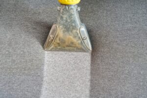 Deep cleaning a dirty sofa.